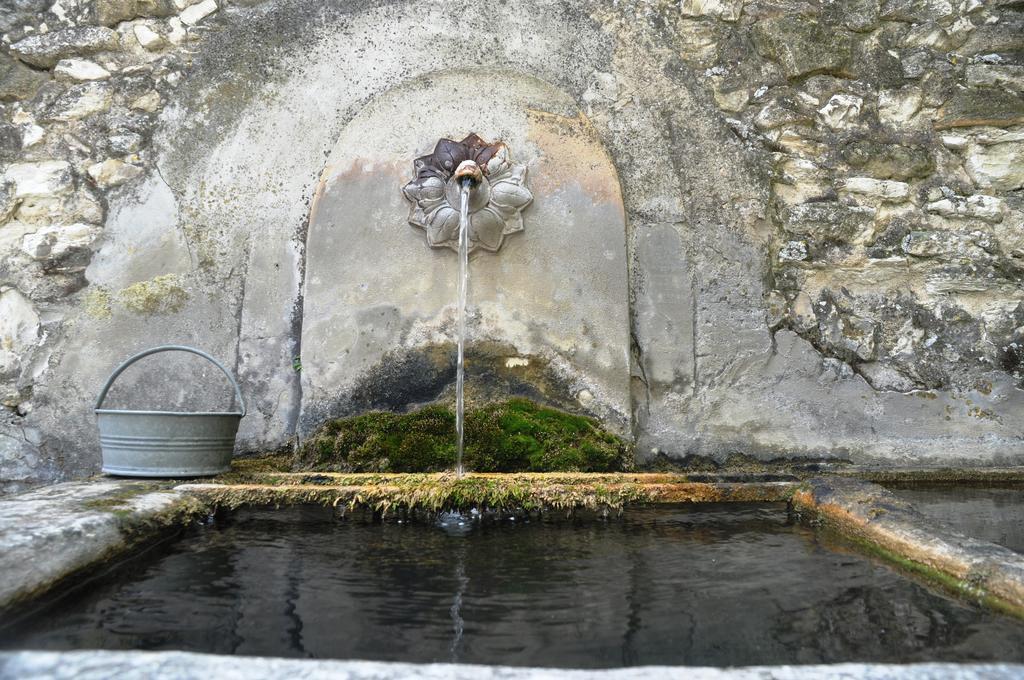 مبيت وإفطار Le Pegue Le Mas De La Fontaine المظهر الخارجي الصورة